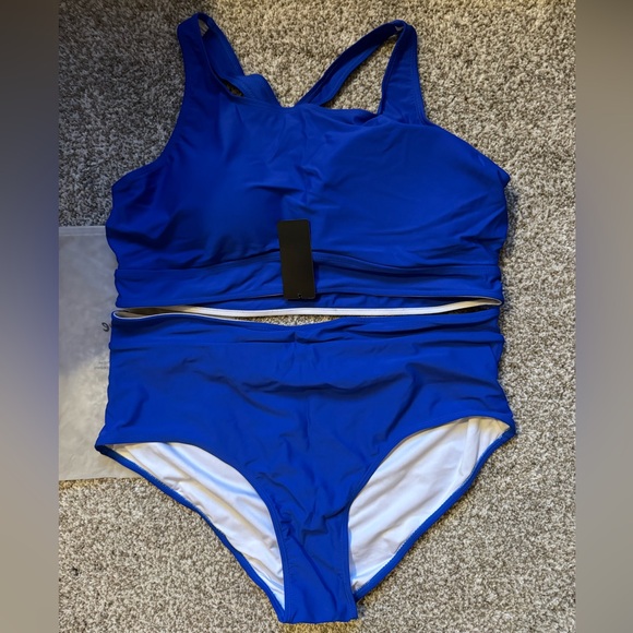 NWT Two piece Plus Swimsuit - Picture 2 of 5